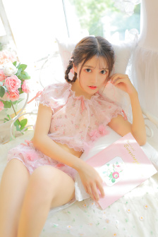 一个妈妈的女儿观看完整版
